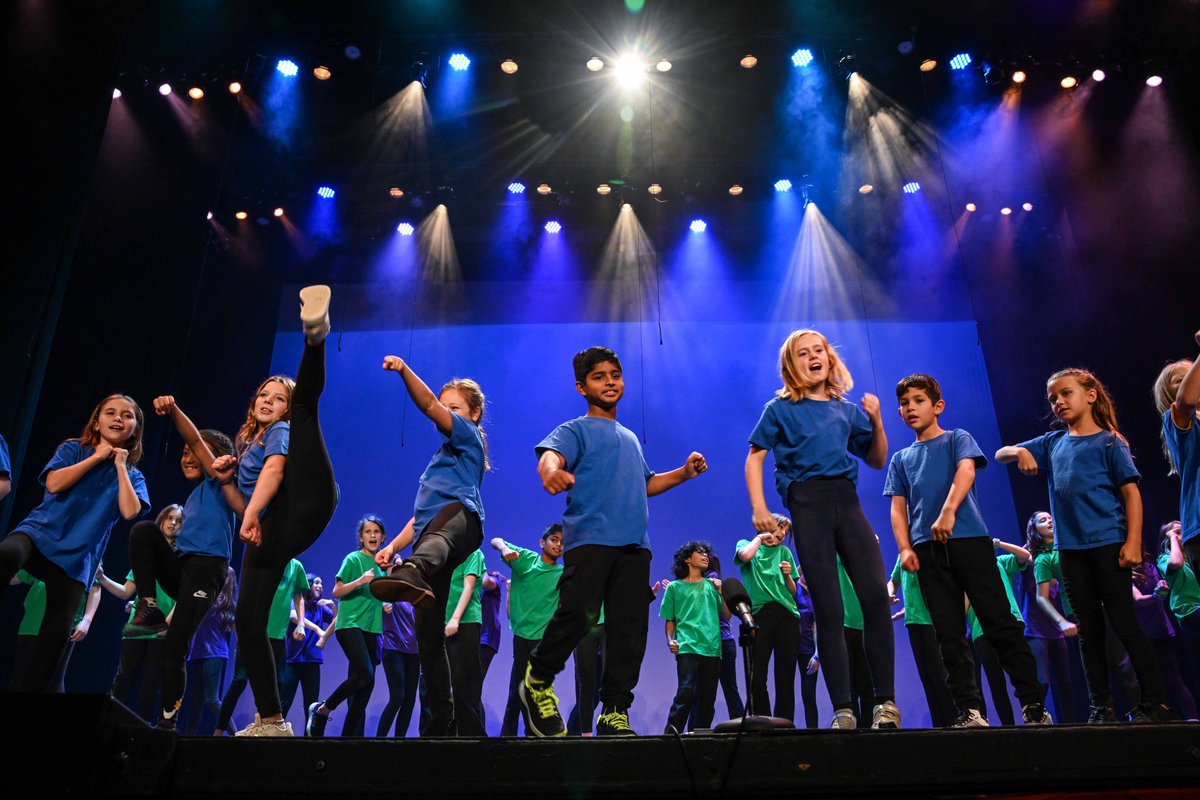 "I’ve never seen my kids this excited to wake up!"

<a href="/ParamountEDUATX/">Paramount Education</a> Summer Camps filling up fast! Act, sing, dance, and create on historic Paramount stage! Few spots left for 3rd, 5th, 6th, &amp; 7th graders — scholarships available! 🎭

🔗 bit.ly/3vnXID8
📸: Kevin G.