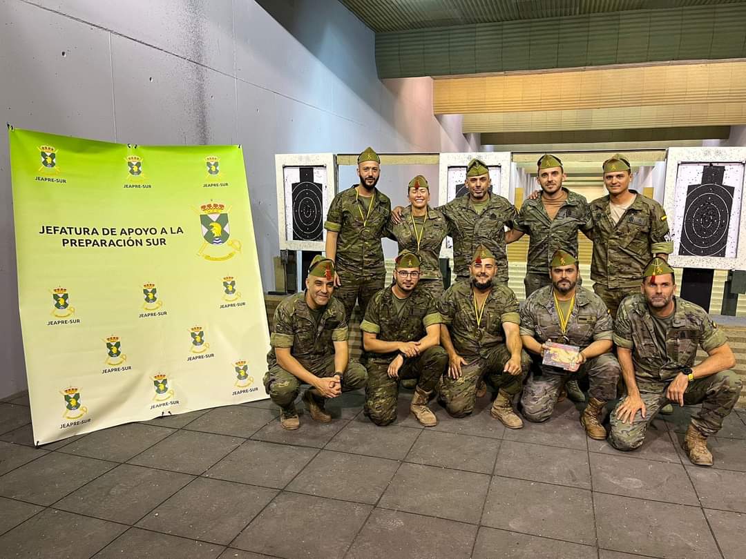 El equipo de la Brigada de #LaLegión consigue el 1° puesto en el Campeonato Militar de Tiro de Arma Larga, organizado por JEAPRESUR, en San Fernando (Cadiz) @EjercitoTierra