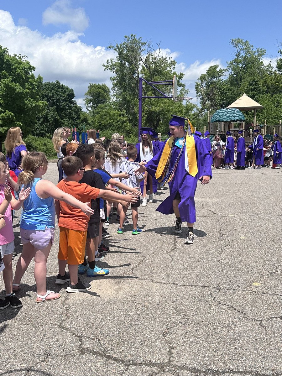 Kimberly Birkett tweet media