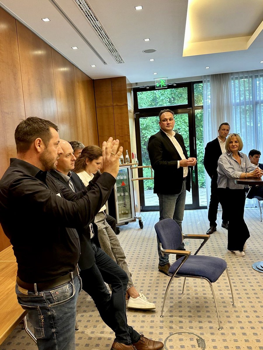 Modernisierung der Arbeitsbedingungen: Tarifverhandlungen sind gestartet <a href="/_verdi/">Ver.piss.di</a> / <a href="/EON_Presse/">E.ON Presse</a> 

linkedin.com/posts/stefan-n…