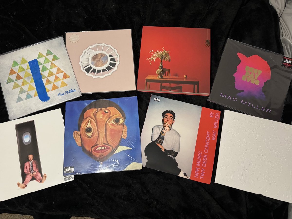 AsterialAtlas's tweet photo. cant wait to finish my mac miller collection 😭 slowly getting there https://t.co/Adtqbl7hfN
