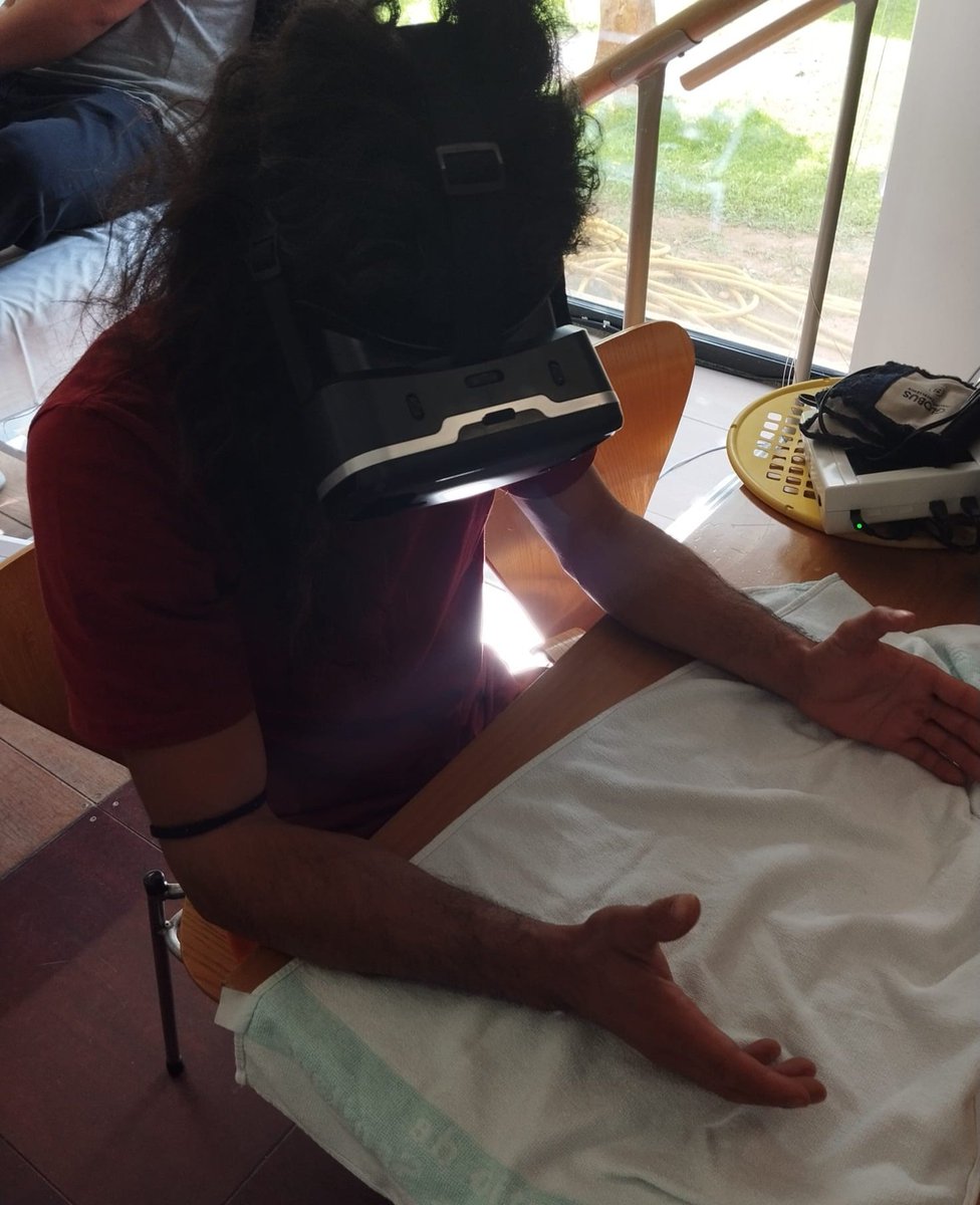 🔝Experiències inmersives per transformar la rehabilitació tradicional 
➡️Per facilitar la recuperació dels pacients 
➡️Millorar motivació 
➡️Millorar habilitats motores i cognitives
➡️Influir positivament en la percepció del dolor