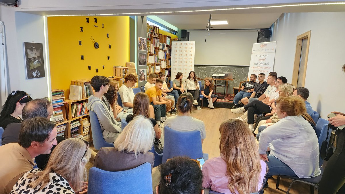 SocietyAct's tweet photo. Our meeting "UN JOINT PROGRAMME ENDING VIOLENCE AGAINST WOMEN IN ALBANIA PHASE"🙌
The Steering Committee of the UN Joint Programme Ending Violence Against Women in Albania had the chance to meet with the youngsters from our Be a Man Club in Shkoder. 
@UNFPAAlbania
@UN_Albania https://t.co/Io1JHJCuKL