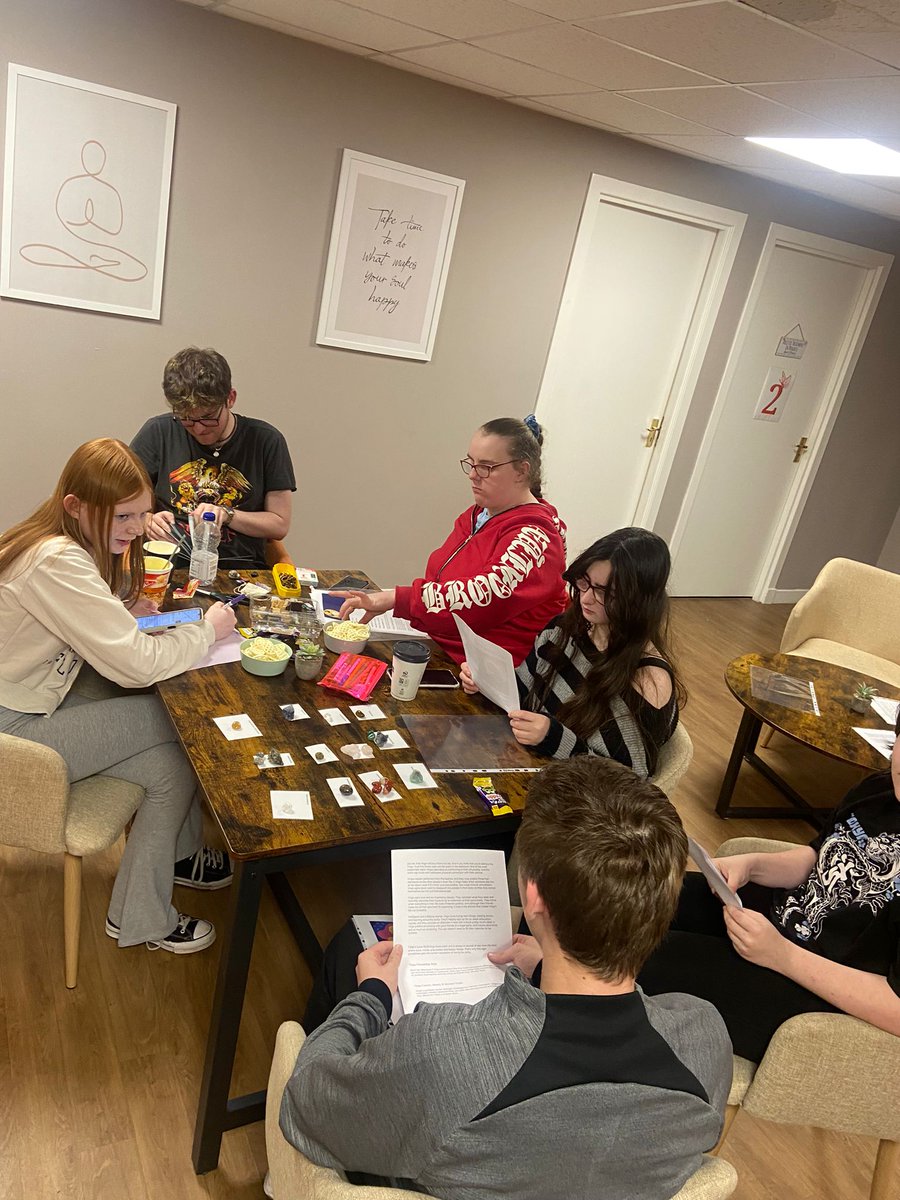 🤩 The Take a Break Wellbeing Group in Motherwell took part in a crystal workshop, explored different personality traits through horoscopes and engaged in methods of mindfulness 🤩 #ThisIsYouthWork #BecauseOfCLD