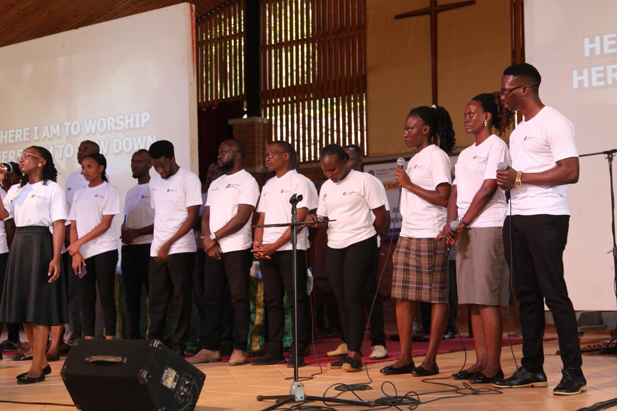 ucu_uis's tweet photo. 🙏 Day 2 of UCU Tech Week started on a high note with the UIS and E-Learning Departments leading a heartfelt community worship at Nkoyoyo Hall. Thank you for bringing us together in faith and unity! 🙌 #UCUTechWeek24 @UCUeLearning @UCUniversity https://t.co/IHFCjeoYyD