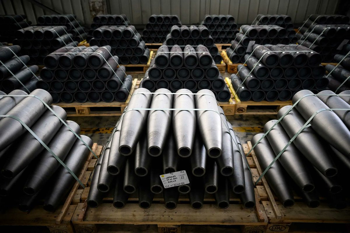 🔥 According to #Bloomberg, by as early as next year Turkish defense contractors will supply nearly 30% of the hundreds of thousands of 155mm howitzer shells used by the US military amid the shortage caused by the conflict in #Ukraine! bloomberg.com/news/articles/… 🇹🇷🇺🇸