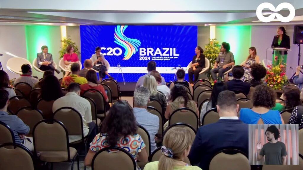 Under the slogan “Building a Fair World and a Sustainable Planet,” the G20 will be held in Brazil in 2024, where GPF Brazil was selected to co-host a session on education and culture.

Read more: globalpeace.org/gpf-brazil-sel…

#globalpeace #GPF #Brazil #c20 #G20