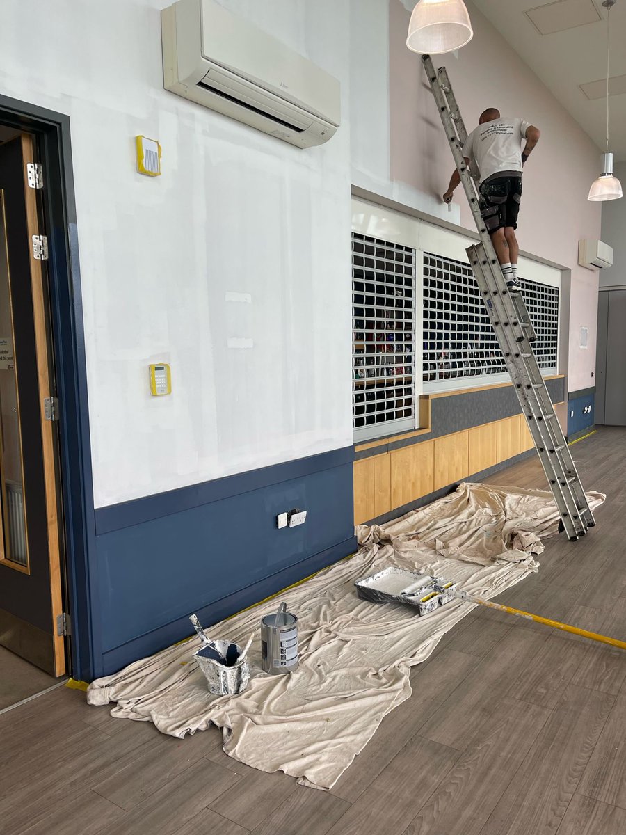 Work has started on improving the look of the main bar area ahead of the new season 🙌 Our thanks go to John Ellis Painting & Decorating @lambert_ellis. #OneSlough