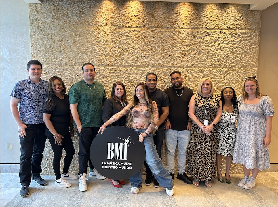 Thank you for visiting us in the #BMINYC office, #LaMaterialista! ✨💥 #BMIFamilia