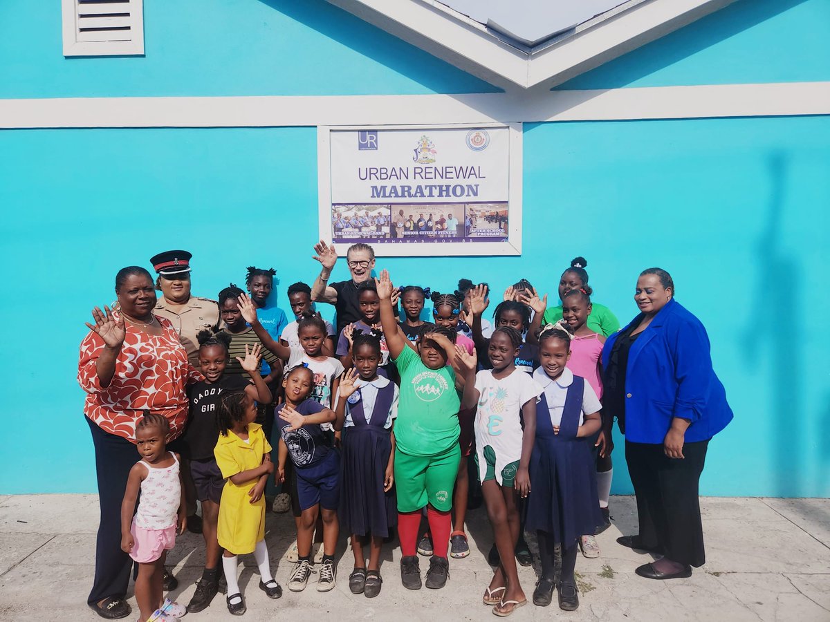 Marathon Urban Renewal's Little Ms. Sunshine Club discusses personal hygiene, with guest speaker Angelo from Street Side Pizza. Snacks provided by Brandon's Deli. #CommunityProgram #YouthDevelopment #HygieneEducation