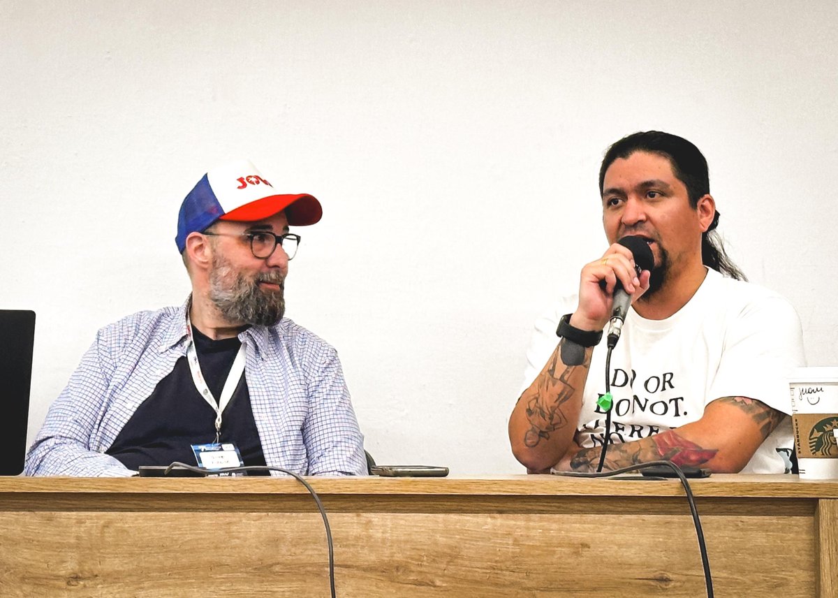 piantajavier's tweet photo. Me enorgullece unirme como Director Ejecutivo a @VoteBetta. Agradezco a @juanibelbis y @amilanese por su contribución y les deseo de corazon mucho éxito en sus nuevos desafíos. 

Es el respeto profesional, la admiración por el trabajo del otro, la confianza en su aporte y la convicción de que un nuevo abordaje de la consultoría es posible, la que nos hermana en la tarea de hacer mejor nuestro trabajo, conformando equipos generosos, donde nos jugamos todo por elevar la calidad de nuestros servicios. 

Tambien seguire abordando los desafios que impone el presente de la consultoria desde la Direcccion General de @PDMArgentina  💪🏻🚀 #compol
