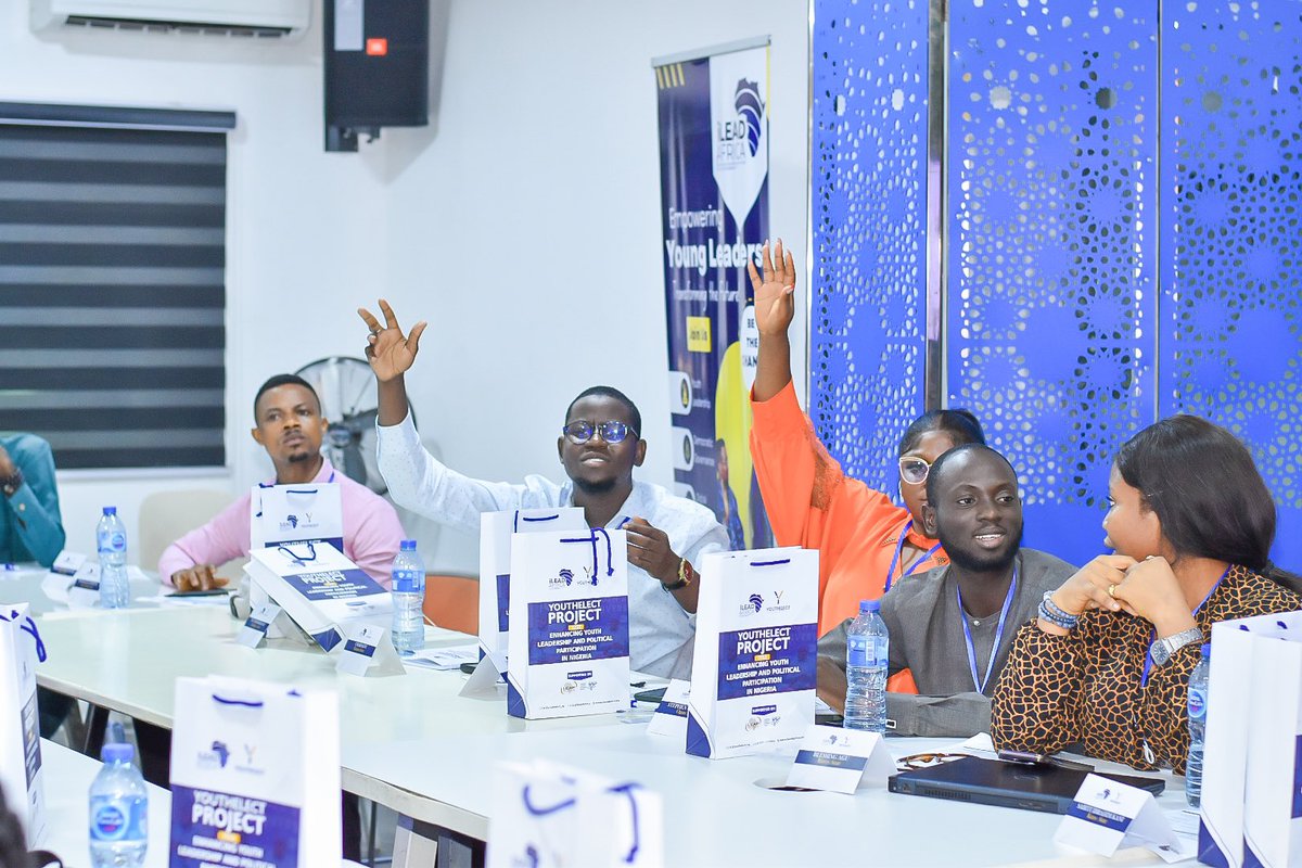 As part of the enriching activities during the #YPLF2024,participants engaged in an election process to select their Cohort President. This exercise provided a hands-on experience in democratic practices. Among outstanding candidates, @GbenroTolu emerged as the…1/2

#iLeadAfrica