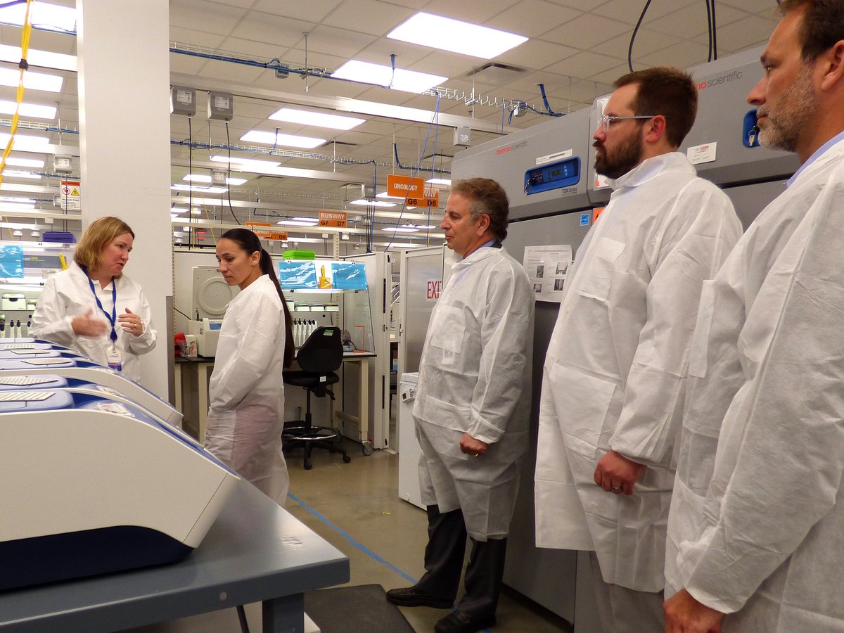 eurofinsviracor's tweet image. We're happy to welcome U.S. Representative Sharice Davids for a tour of our Laboratory HQ today in Lenexa, KS, with some of our colleagues from @EurofinsTGI and our president, Michelle Altrich.

@AltrichMichelle @RepDavids #ClinicalDiagnostics @EurofinsTxDx @ViracorBioPharm