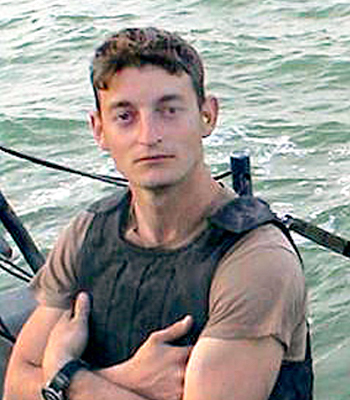 Today we remember Chief Special Warfare Boat Operator (SWCC) Zacharias Edward Buob who died on May 28, 2015.

#NeverForget #HonorAndRemember #NeverForgotten