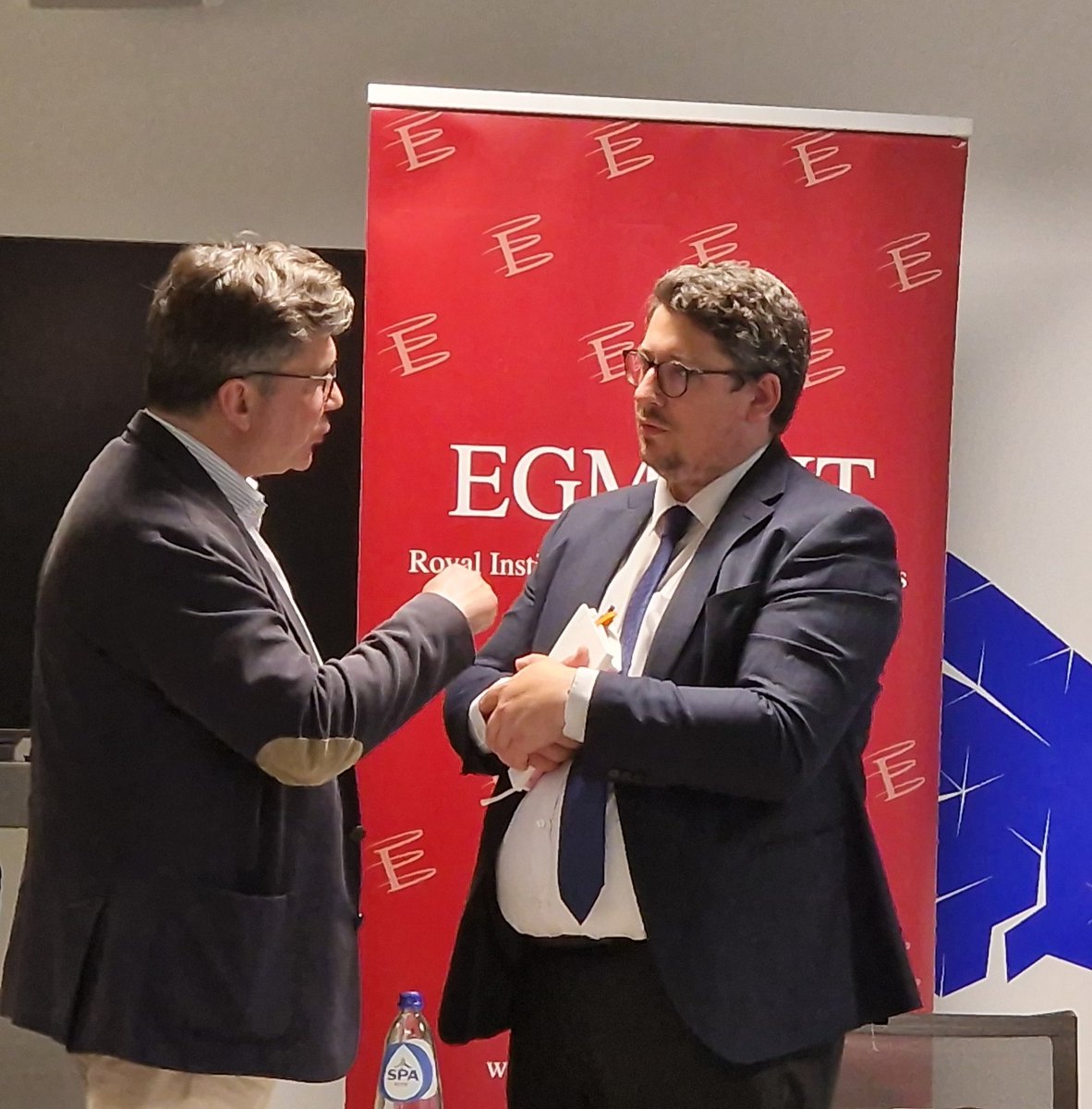 TuroiuLiliana's tweet photo. A very inspiring discussion at the #Belgian #EU Perm. Rep. organized by the @EgmontInstitute on Sven #Biscop’s new book “This Is Not a New World Order - Europe Rediscovers Geopolitics, from Ukraine to Taiwan”, with Lieutenant-General Frederik Vansina and Professor Daniel Fiott. https://t.co/JwSFuYPCUo