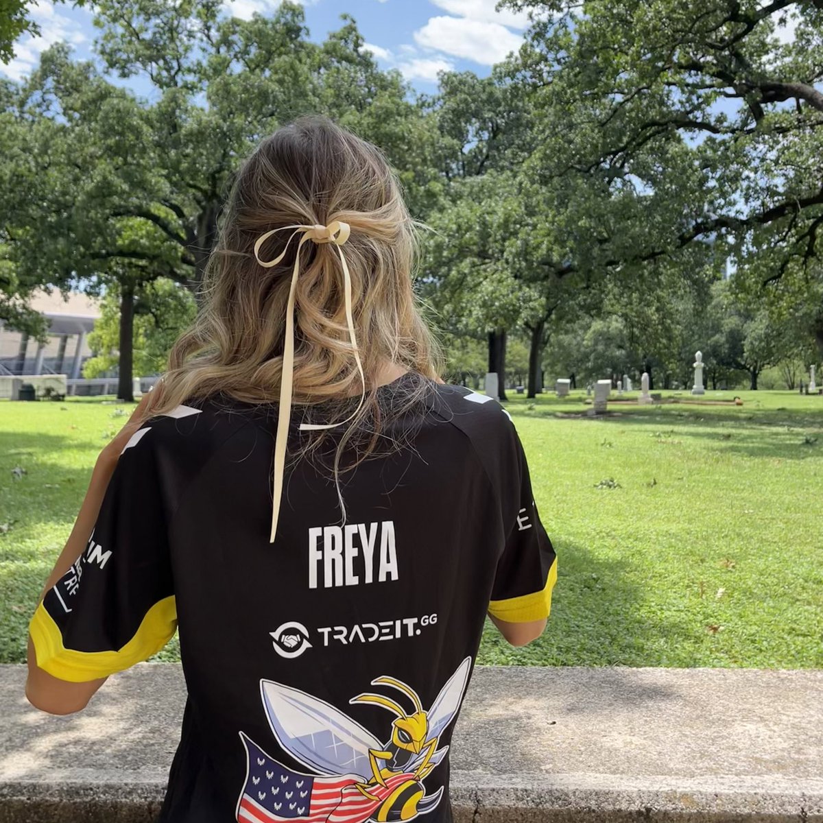 Thank you so much @TeamVitality for the limited edition US jersey 🥰🐝