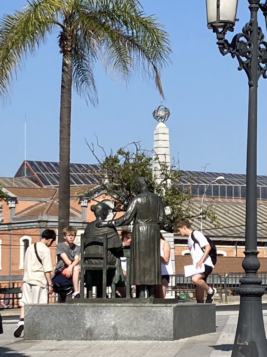 FelstedSpanish tweet media