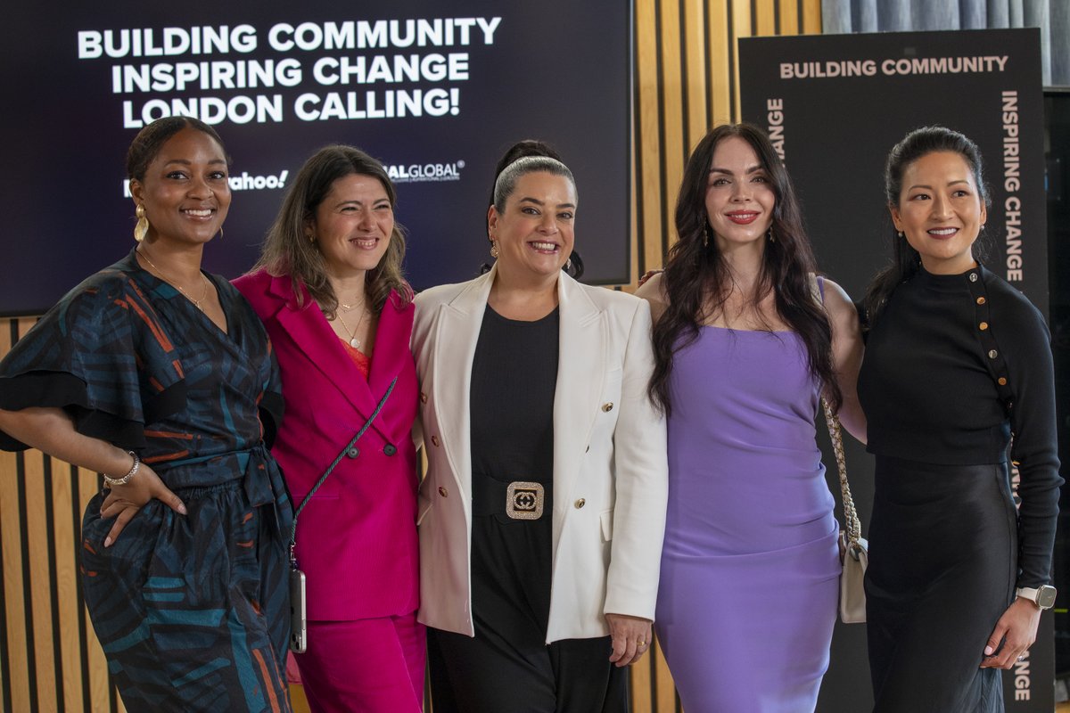 MAKERSwomen's tweet photo. London photo dump! 🇬🇧 

MAKERS partnered with @Dove and DIAL Global to create a space for women to connect, discuss community building, and inspire change.

✨ Keep an eye out for where #MAKERSWomen will head next, pushing the conversation forward on #MakingTheFutureNow! ✨ https://t.co/Ip6naRHKWk