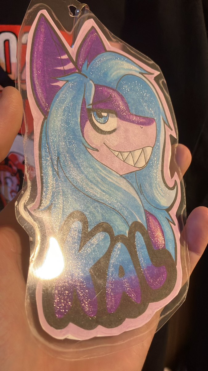 I ran into a very good friend of mine at AnthrOhio this year and they gave me a cool sparkly badge!!!