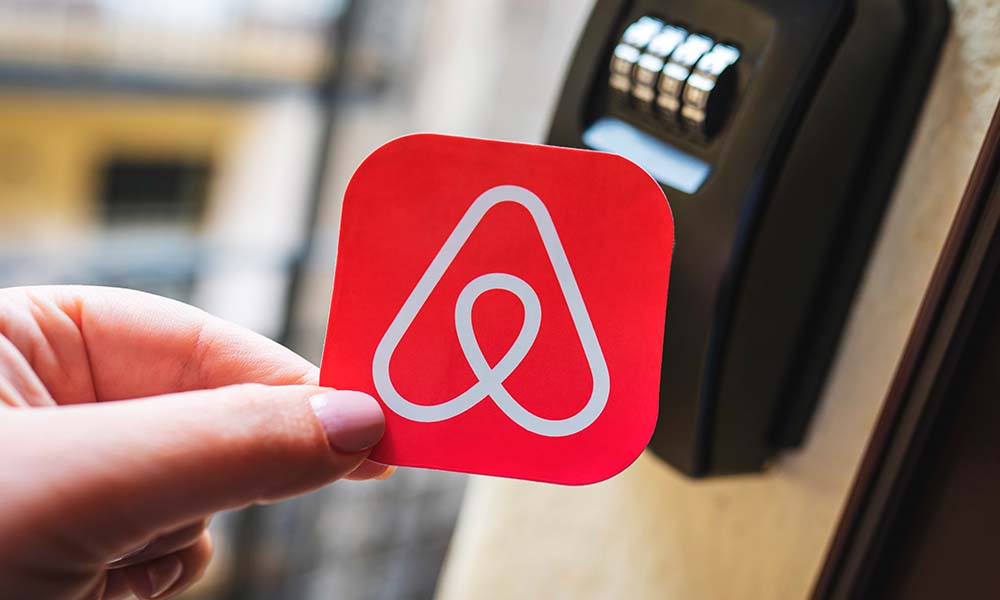 Victoris_mx's tweet photo. 11 experiencias extraordinarias en Airbnb
Cez García
Seguir leyendo: https://t.co/wv1FjEacw5

https://t.co/idfGCl0HsD
#victoris #victorismagazine https://t.co/BvAK2xXtfT