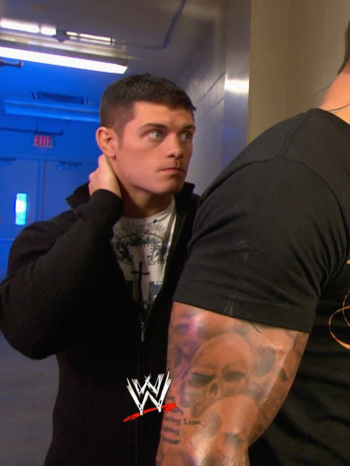 randyscutter's tweet photo. just to piss off these straight homophobic guys

heres a thread of wrestlers supporting/being gay. https://t.co/p0mNXjE4y1
