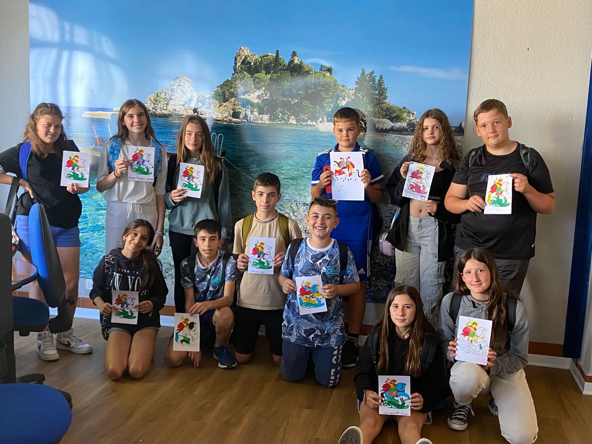 #ErasmusPlus
La Sue i la Violeta ja estan a Palermo amb els alumnes de sisè!
Gaudiu molt de l'intercanvi! 
<a href="/sepiegob/">SEPIE</a> <a href="/EplusCatEdu/">Unitat Programes Internacionals Catalunya</a>