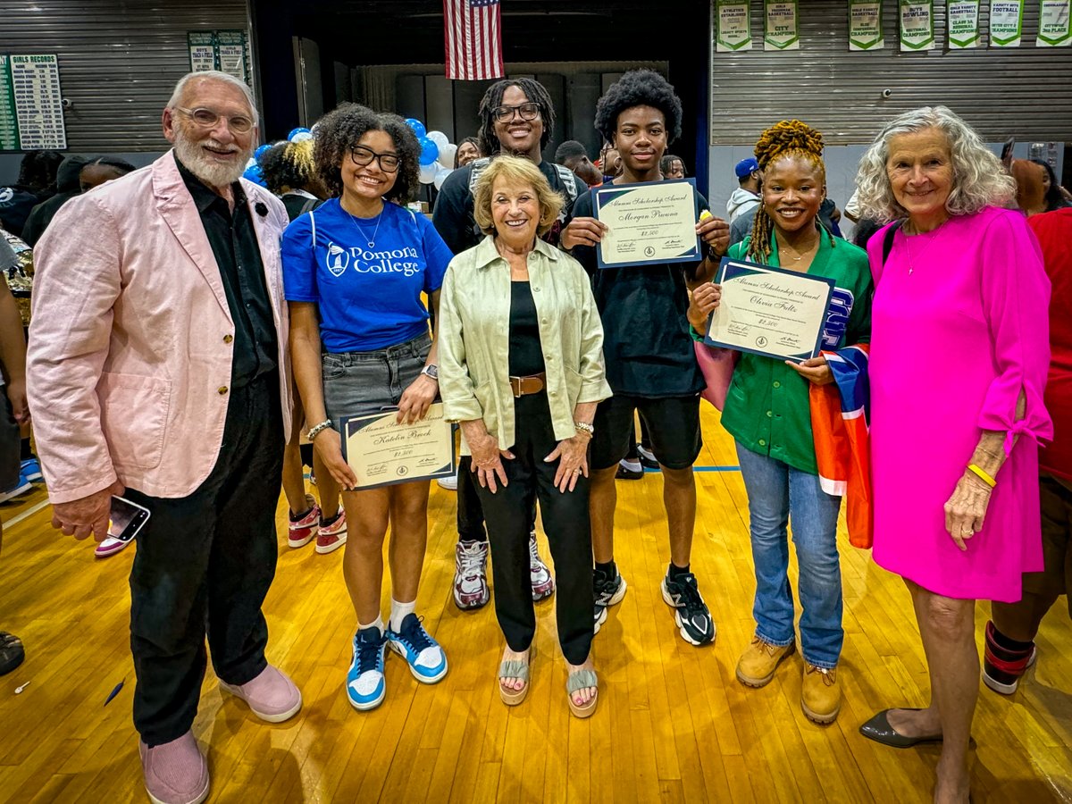 Four @SouthShoreICP seniors were awarded the Dennis Black Memorial Scholarship during Decision Day last week. Created in memory of Dennis Black '61, the fund was established by his wife and classmates. Winners were chosen based on video submissions reviewed by staff and alumni.