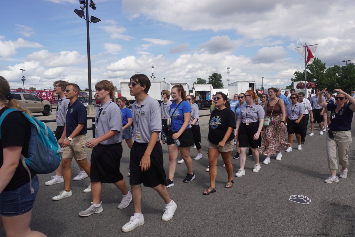 Who’s coming to Alumni Day!? Yesterday marked only 2 months until that day!!

#ohiostatefair #aosfyc