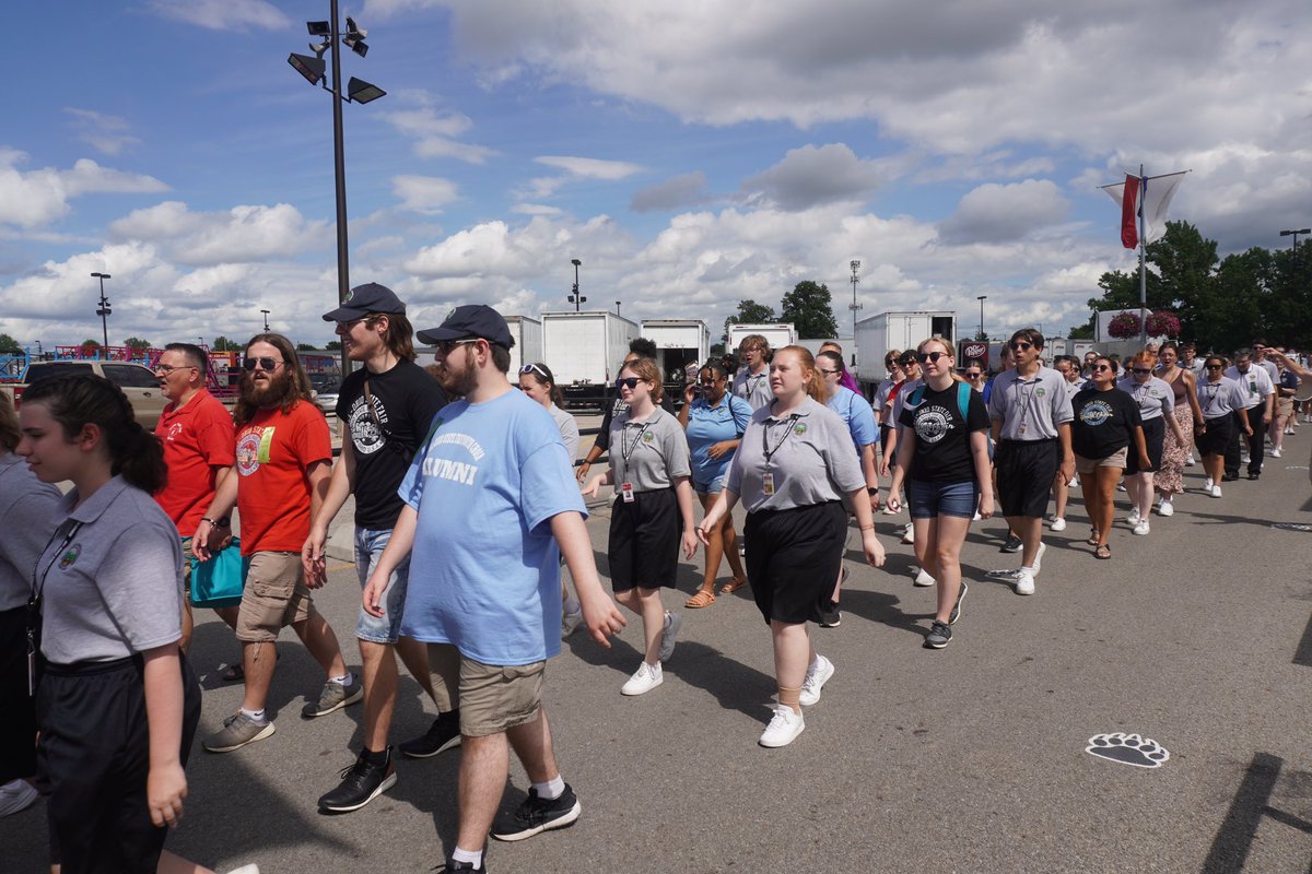 AOSFYC's tweet photo. Who’s coming to Alumni Day!? Yesterday marked only 2 months until that day!!

#ohiostatefair #aosfyc https://t.co/TCggjNqE1P