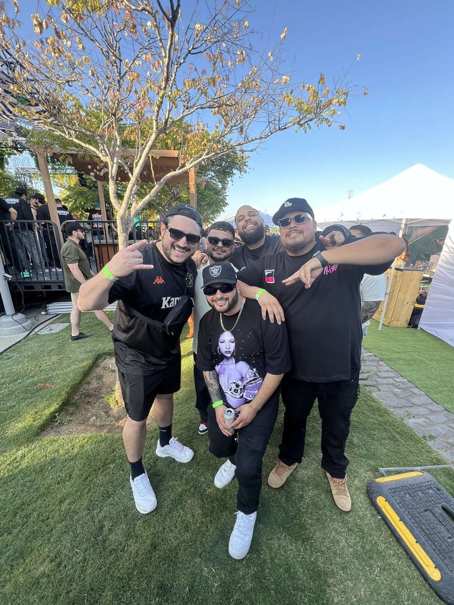 Jonamusix tweet media