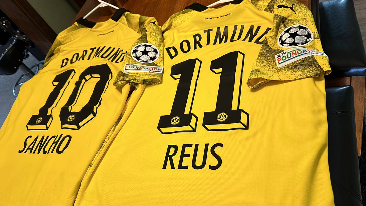 They’re absolutely gorgeous 🖤💛
#BelieveInBVB
Still in awe we’re playing in the Champions League FINAL 🥹🙌🙏
