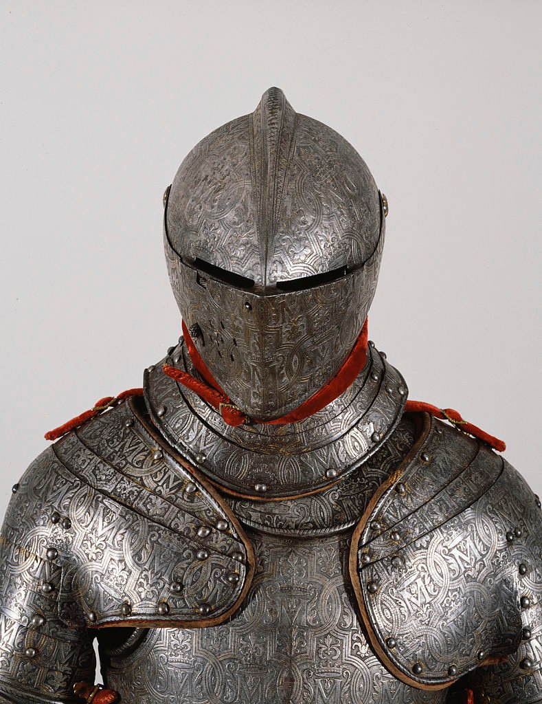 Armor of Spanish Armada commander Medina Sidonia 🇪🇸
- 1590, Walters Art Museum.