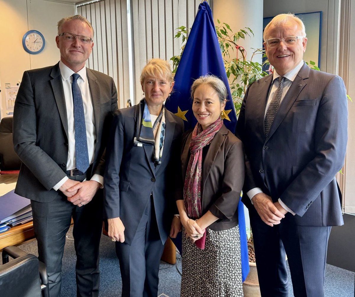 A pleasure to meet w/ @eu_fpi's Peter Wagner. @UNDP, @WorldBank & #EU collaboration on joint assessment is critical to inform recovery. Closing the gap between humanitarian, development & peace interventions is also key. We are committed to enhancing cooperation in these areas.