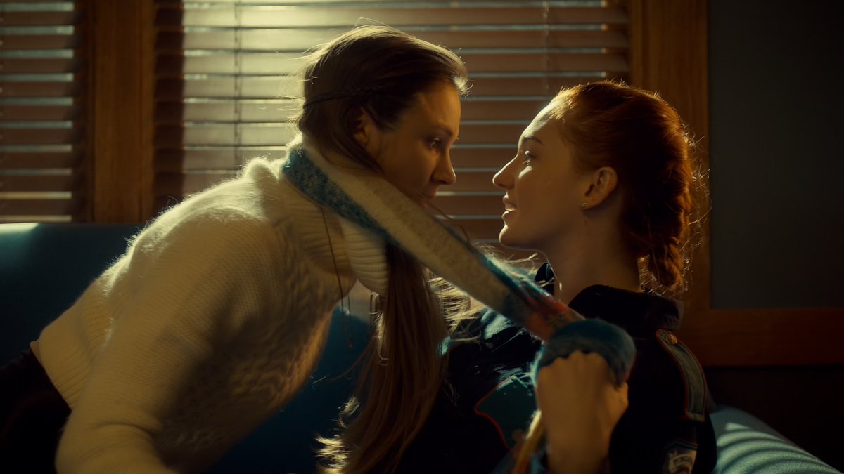 only_human3's tweet photo. Happy #wayhaughtwednesday to all my lovely #Earpers Family 💜 #WynonnaEarp #wayhaught #representationmatters 🏳️🌈 #katbarrell #Dominiquepc https://t.co/XKcG8ECgnN