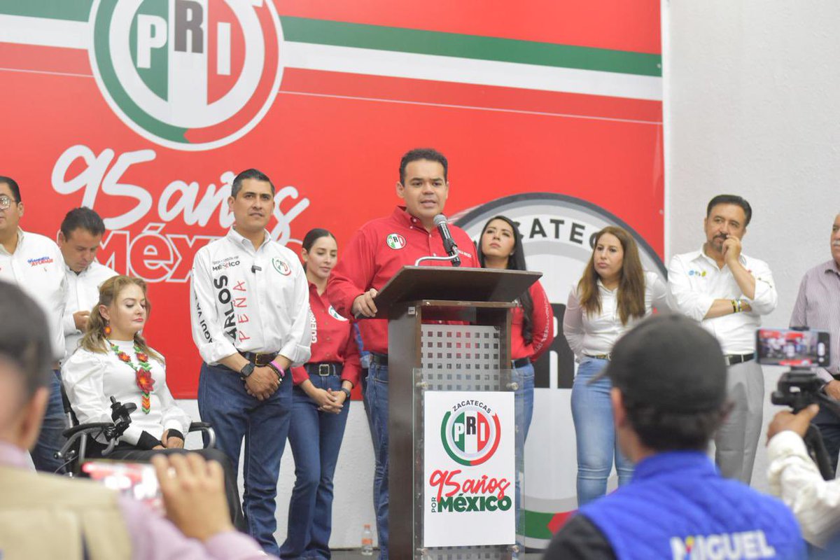 En #Zacatecas respaldando a nuestras candidatas y candidatos a Presidencias Municipales, Diputaciones Locales, así como al Senado de la República y Diputaciones Federales. Vamos a cerrar con todo para que el próximo 2 de junio logremos la victoria. ¡Vamos a ganar! #VotaPRI