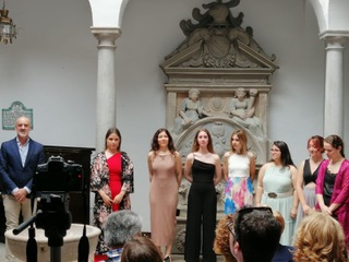 RCSM VictoriaEugenia tweet media