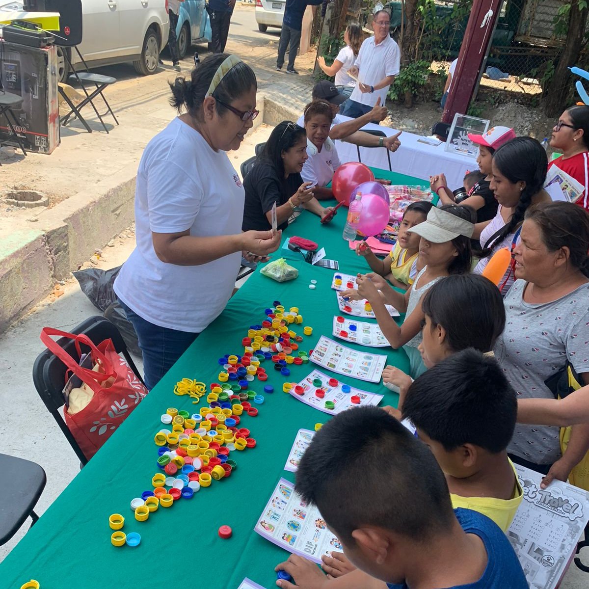 #Boletín

Implementan Sedatu y @SIPINNA_MX estrategia en #Guerrero a favor de la seguridad a niñas, niños y adolescentes en calles y espacios públicos.

La Calle de Juegos busca fortalecer los espacios públicos utilizados por las infancias.

Entérate👉gob.mx/sedatu/prensa/…