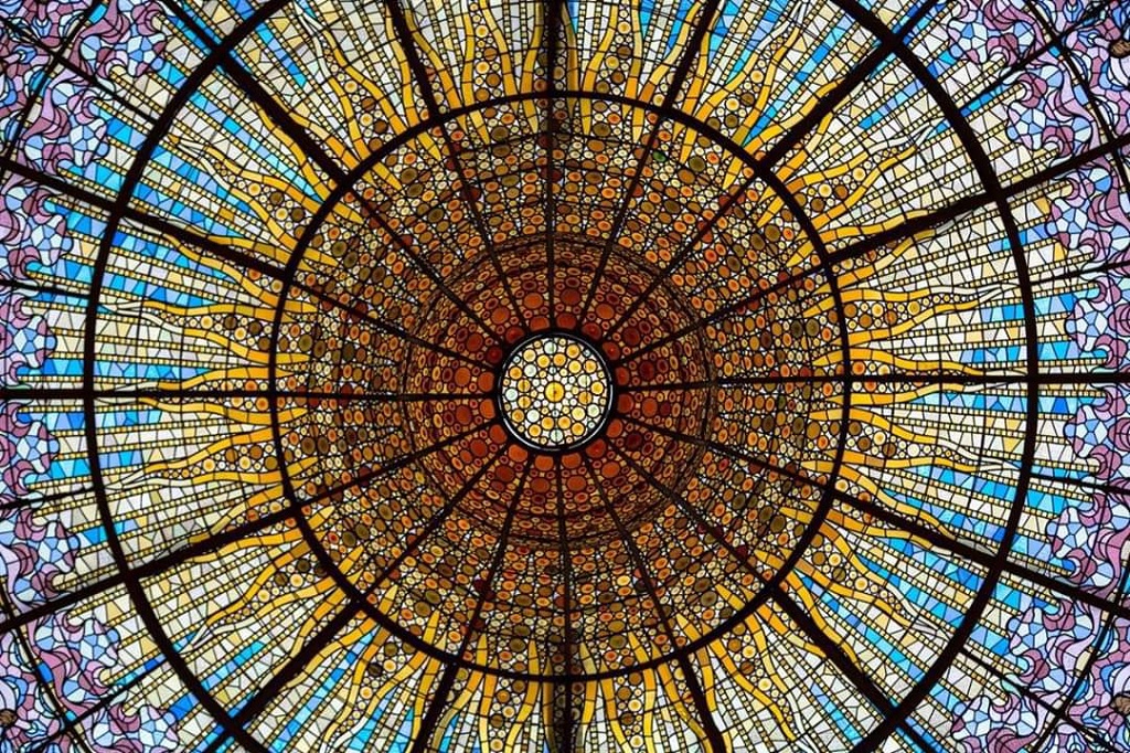 Breathtaking artistry captured in stained glass. The intricate patterns and vibrant colors invite us to see the world through a kaleidoscope of beauty and light. What does this masterpiece make you feel? 🌟 #StainedGlassArt #ArtInspiration #VisualWonders