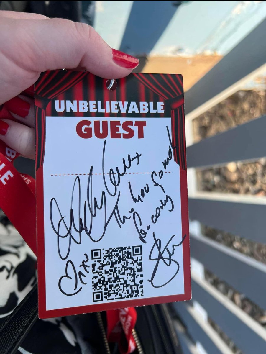 From 2 years ago today. When @StephenMulhern kindly signed a Lanyard for me at Butlin’s @Butlins in Minehead at the Meet and Greet after his show. Then we were standing in the Stand By Queue waiting to go back in for his next show.