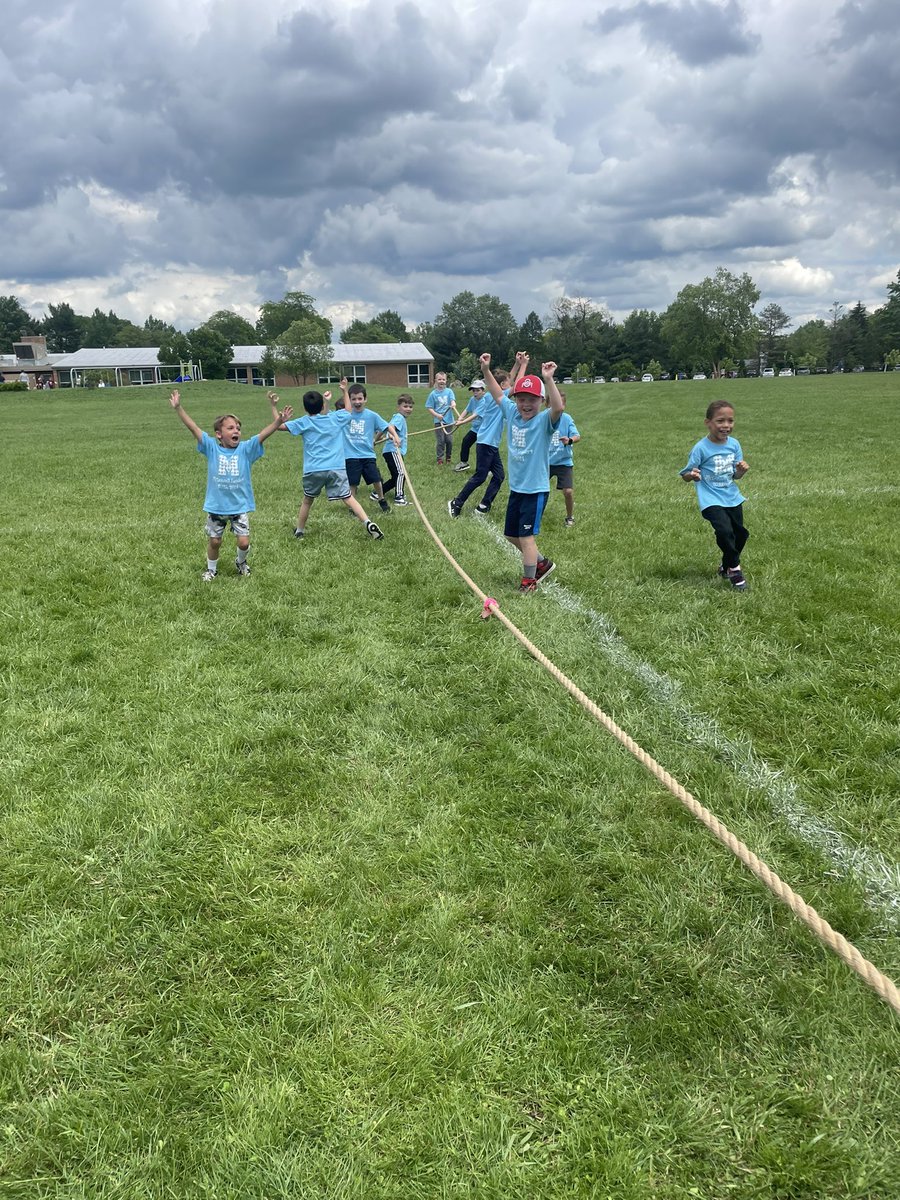 Whitney Zinn tweet media