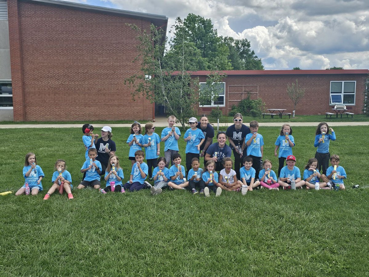 Whitney Zinn tweet media