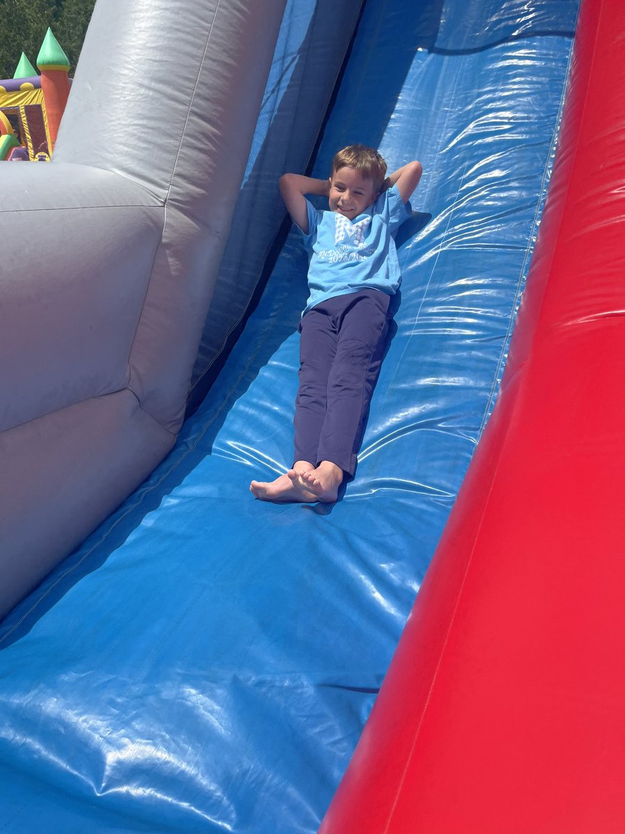 Whitney Zinn tweet media