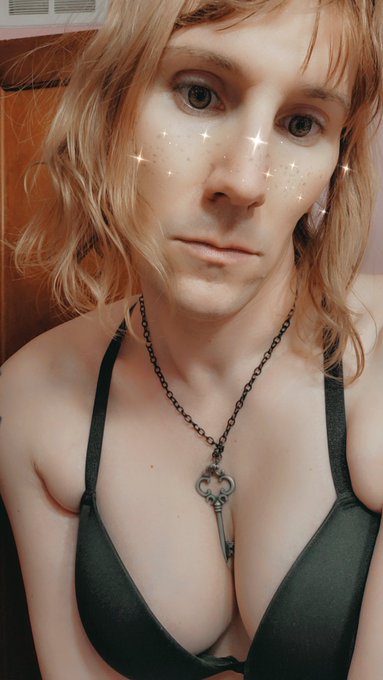 It feels so amazing to get home from work and strip all my clothes off~ https://t.co/aOaZB0yAlj<a href="/tag/boobs"class="tags"><span>#boobs</span></a><a href="/tag/transgender"class="tags"><span>#transgender</span></a><a href="/tag/nsfw"class="tags"><span>#nsfw</span></a><a href="/tag/girldick"class="tags"><span>#girldick</span></a><a href="/tag/transfem"class="tags"><span>#transfem</span></a>