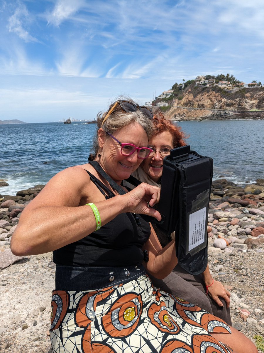 🇲🇽🤝🇺🇸Con el propósito de estudiar los cambios provocados por los eclipses solares en la columna total de ozono, investigadores de #biosphericalInstruments 🇺🇸 @uamzmUASLP y @IcmlUnam 🇲🇽, observaron el #GranEclipse desde Mazatlán, Sinaloa, el pasado 8 de abril.