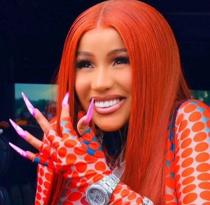 Like this if Cardi never blocked you😊😘