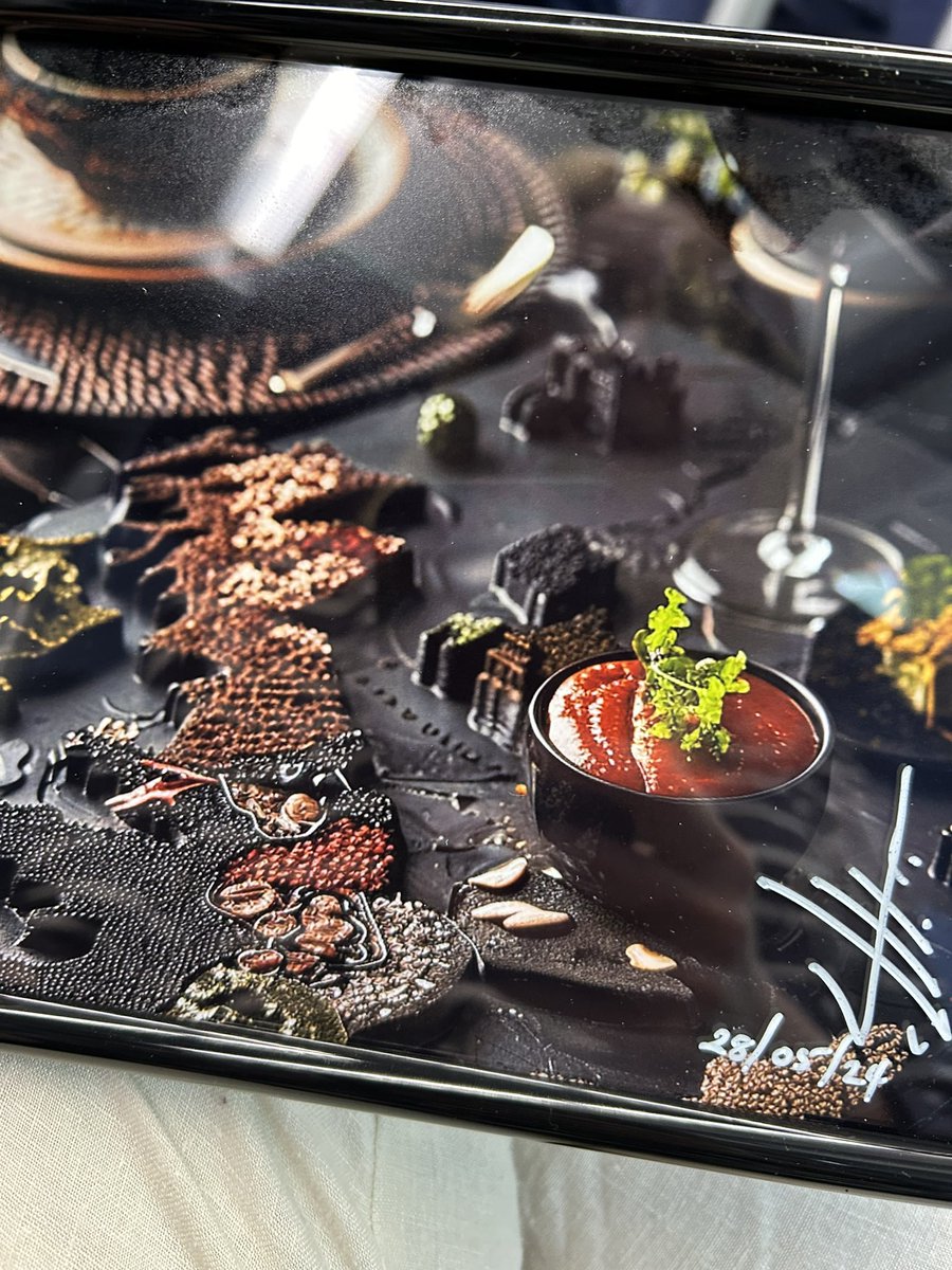 Today I had the pleasure of recording a video podcast with one of my culinary heroes @jozef_youssef founder of @kitchentheory - we talked smell vocabulary, multisensory congruence and surprise, taste and flavour, ortho and retronasal olfaction, maps and place and #smellwalks