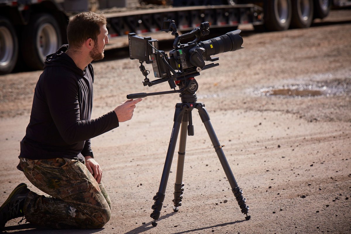 Are you ready to take your corporate storytelling to the next level? 🚀 Discover how our team can transform your vision into compelling video content that resonates and converts.  🎥 #CorporateMarketing #B2BVideoProduction #LeadGeneration