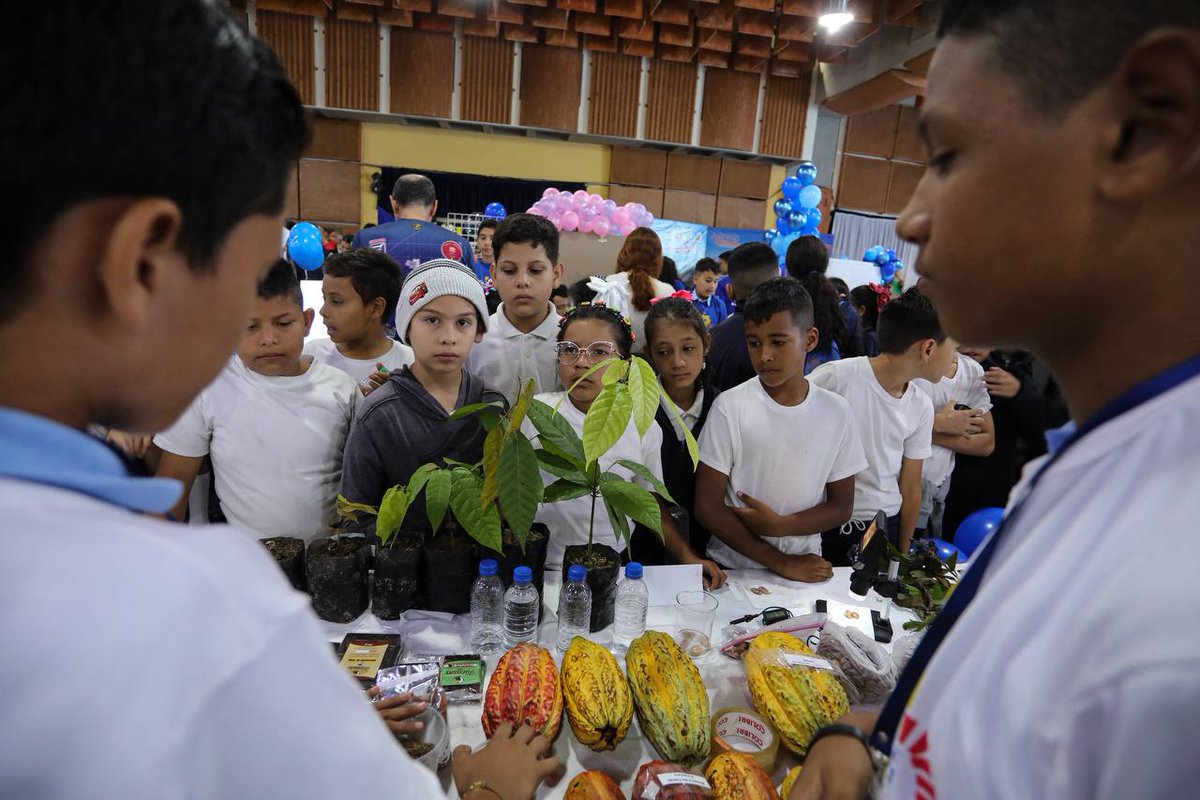 #28May Feria Estadal de Innovación “Semilleros Científicos” y Olimpiadas Regionales de Robótica Creativa en Mérida se realizan con éxito

Conoce más detalles: tinyurl.com/38aka7ux

#PorAmorAVenezuela