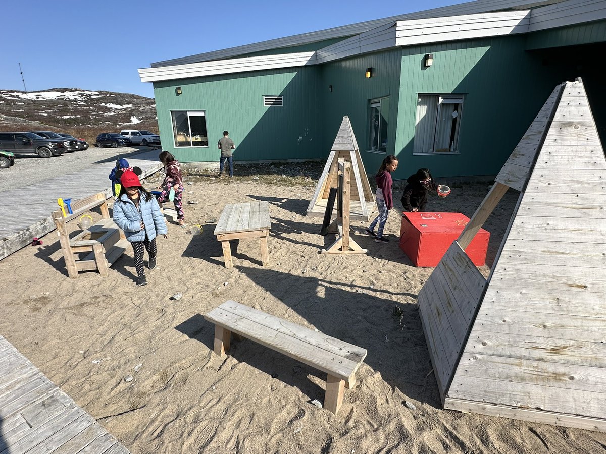 Our outdoor classroom is back! 😊