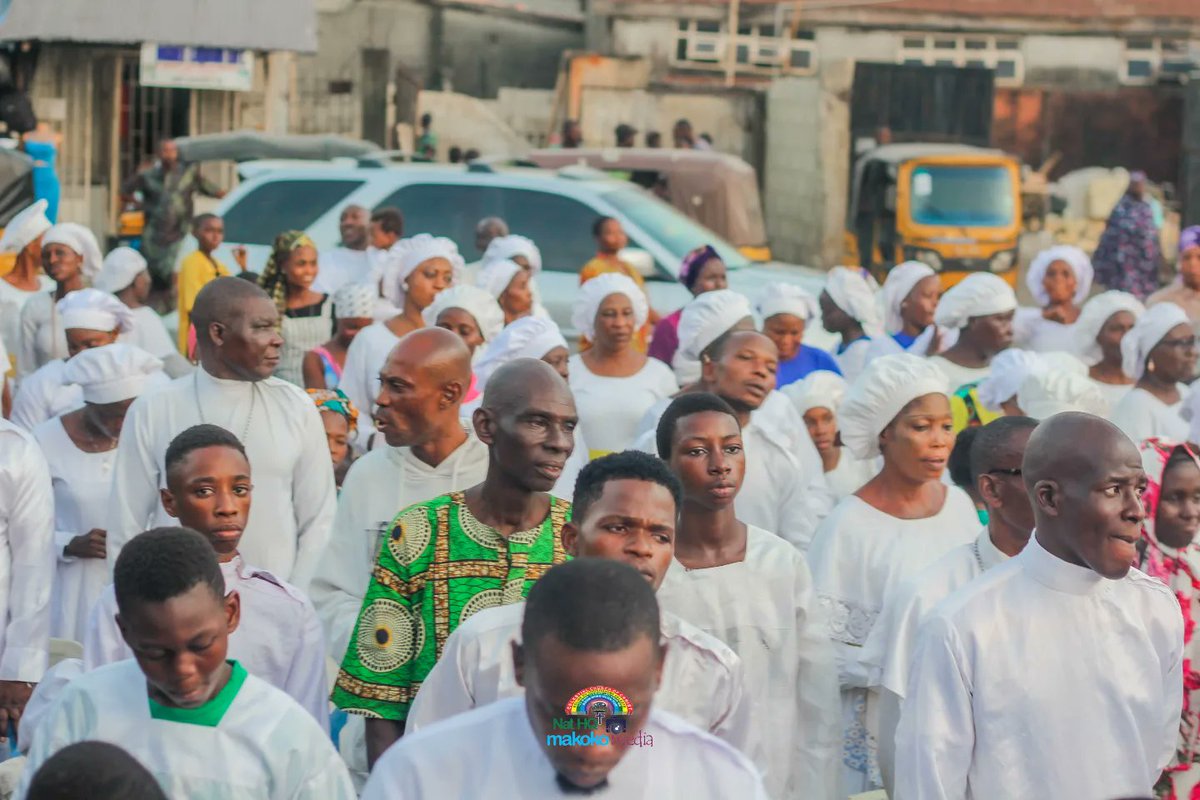 cccmakokonhq's tweet photo. And he cast out the spirits with his word, and healed all that were sick. Mat 8:16π
Sure Testimony to our sure Victoria this year.π
#SureVictory #GodHealing #SureTestimony #Day1 #Day2 #Revival2024 #OpenAirRevival #3DayRevivalService #GodBlessings #CCCMakoko #CCCWorldWide https://t.co/LkcKVwMrHa